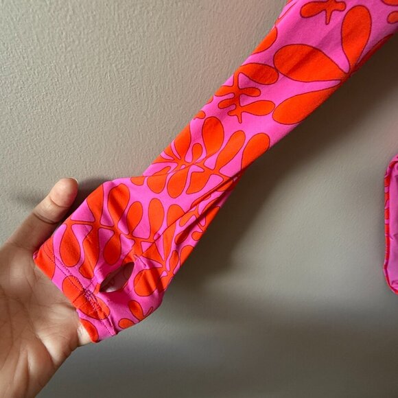 Women's M NWT Trina Turk Paddle Board One Piece Swim Suit Pink Orange - Picture 4 of 7